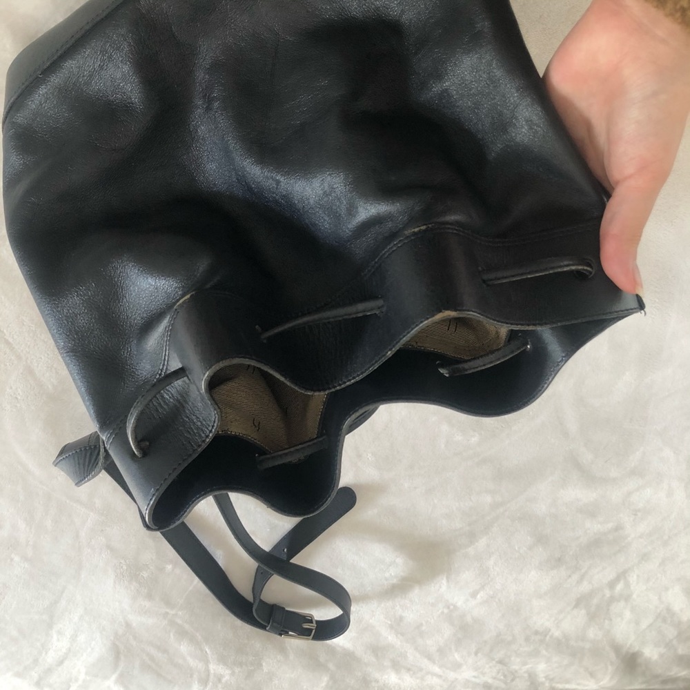 GOLD PFEIL/ black leather drawstring bucket bag - Picture 7 of 11